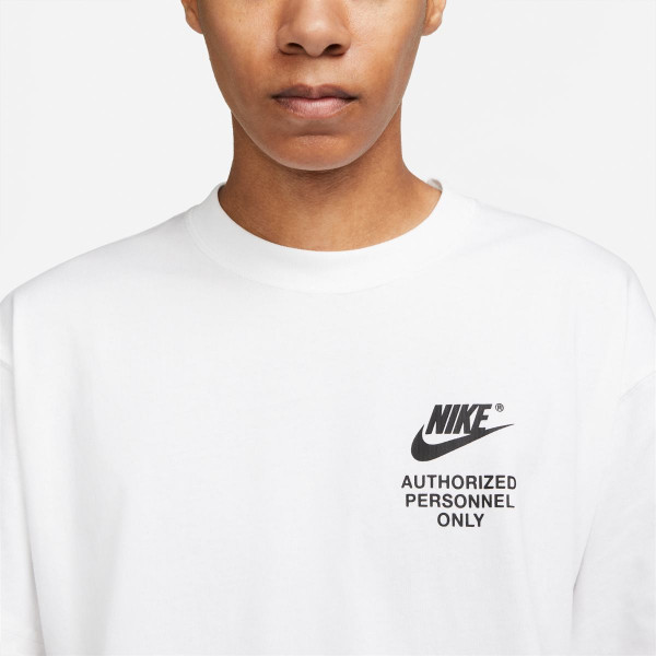 Футболка чоловіча Nike M Nsw Authrzd Personnel Tee (DM6427-100)
