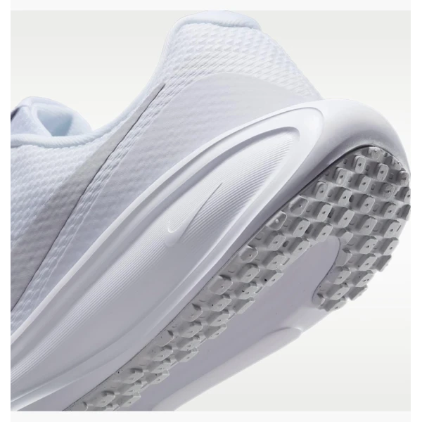 Кросівки жіночі Nike Revolution 8 White HJ8485-101 38