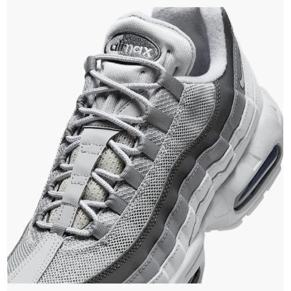 Кросівки чоловічі Nike Air Max 95 Grey HQ3825-002 44