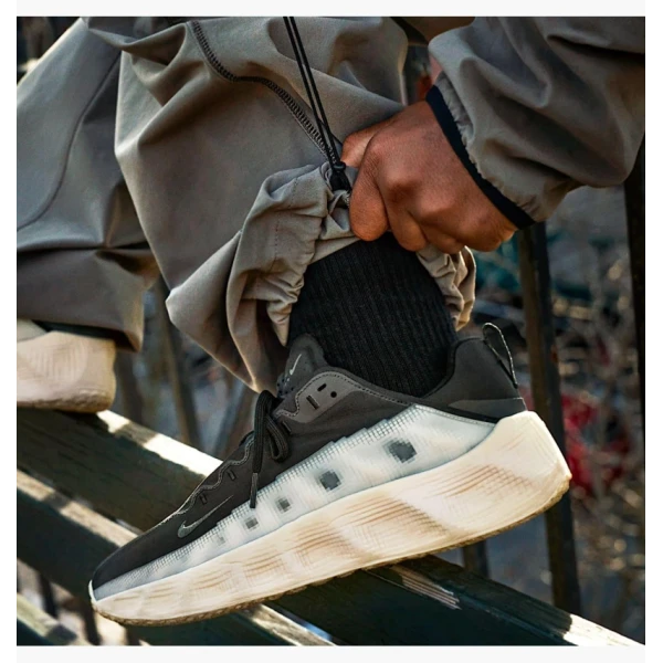 Кросівки чоловічі Nike Ava Rover Black/Beige DX4215-003 45