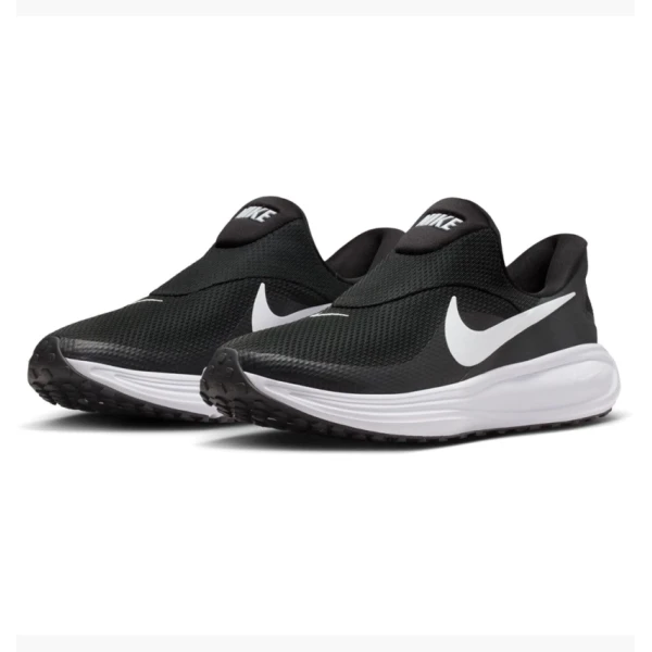 Кросівки чоловічі Nike Revolution 8 Easy On MenS Road Running Shoes Black HQ2414-001 42.5