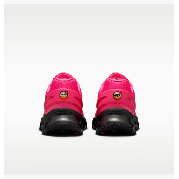 Кросівки чоловічі Nike Air Max Dn8 Pink FQ7860-600 43