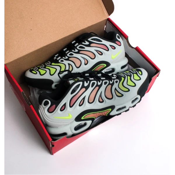 Кросівки чоловічі Nike Air Max Plus Drift White FD4290-009 43