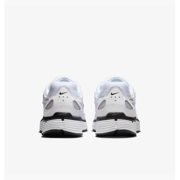 Кросівки чоловічі Nike P-6000 White/Metallic CD6404-107 42