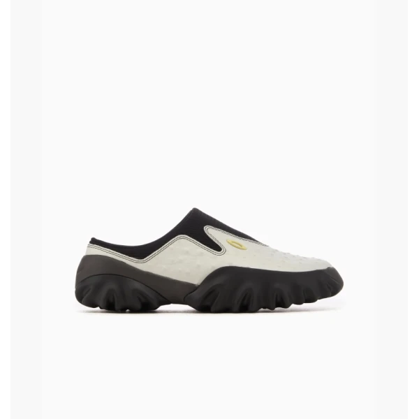 Тапочки чоловічі Oakley Factory Team Ostrich Chop Saw White/Black BDS24S07003862WH01 42.5