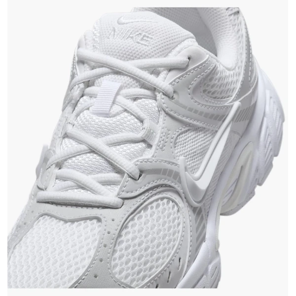 Кросівки жіночі Nike V5 Rnr WomenS Shoes White HQ7901-101 36