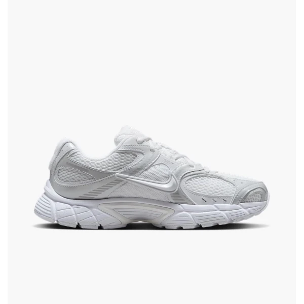 Кросівки жіночі Nike V5 Rnr WomenS Shoes White HQ7901-101 36