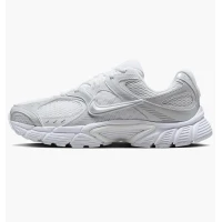 Кросівки жіночі Nike V5 Rnr WomenS Shoes White HQ7901-101 36