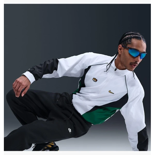 Штани чоловічі Nike Club Cuffed Brushed Fleece Black FN3808-010 S