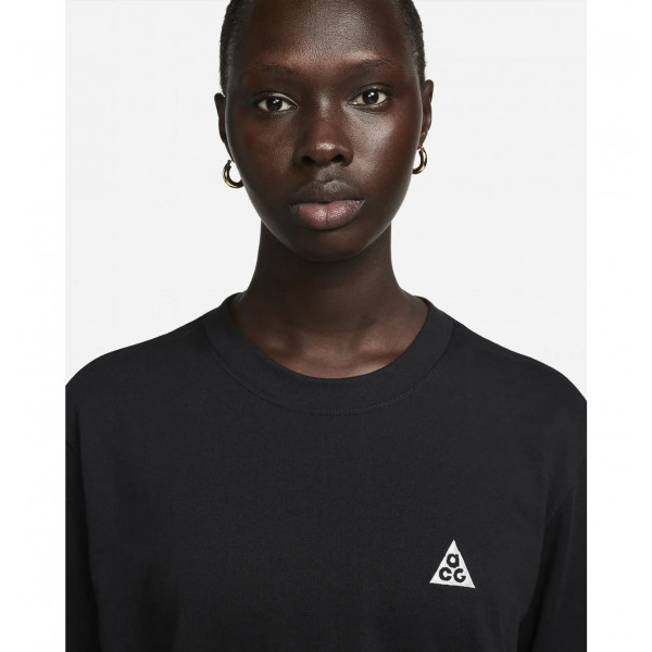 Футболка жіноча Nike Short-Sleeve T-Shirt (DJ3646-011)