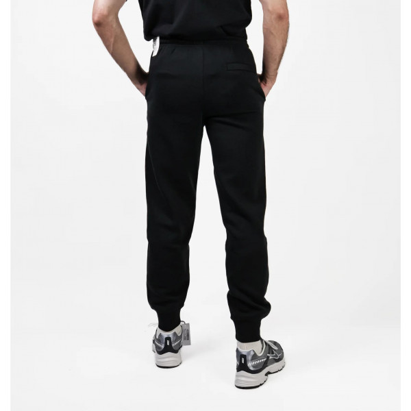 Брюки чоловічі Nike Club Pants Black (FN3787-010)