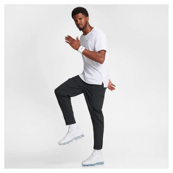 Брюки чоловічі Nike Dri-Fit Unlimited Tapered Leg (FB7548-010)