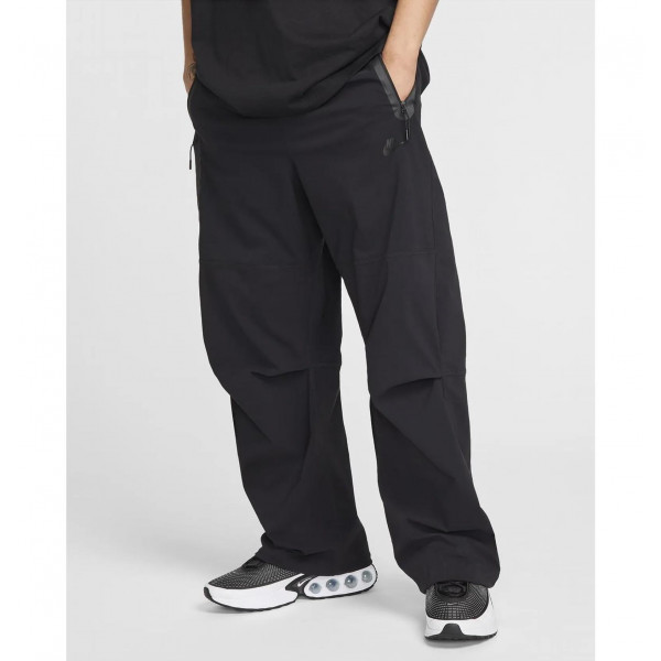 Брюки чоловічі Nike Tech Black (HM7158-010)