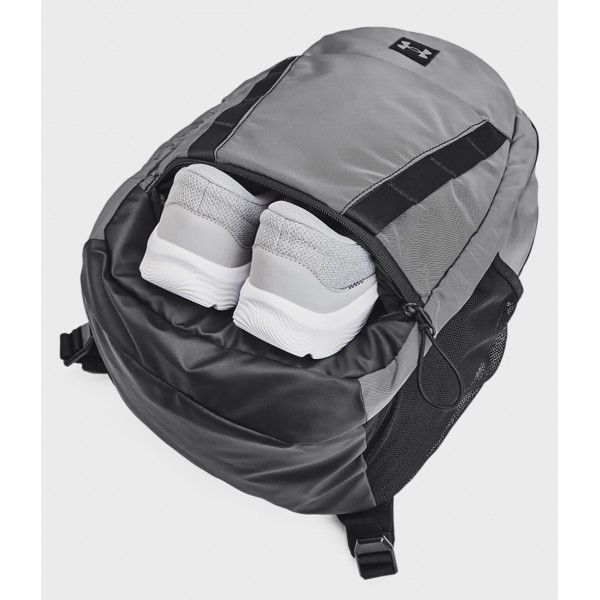 Рюкзак чоловічій  UA Hustle Signature Backpack чорний Жін 44х33х22 см 1372287-001