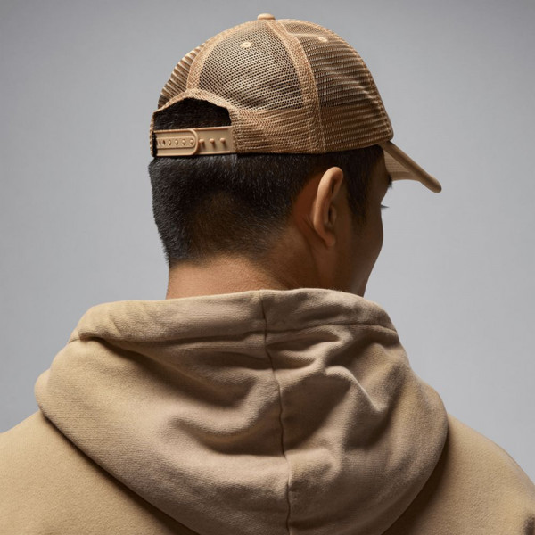 Бейсболка чоловіча Jordan Trucker Hat 9A0940-J34