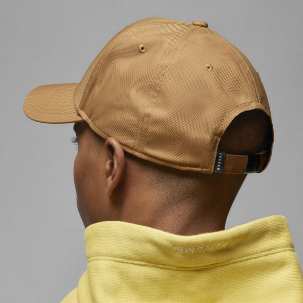 Кепка  Jordan Jumpman Rise Cap FD5186-231