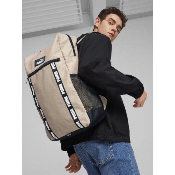 Рюкзак чоловічій Puma EvoESS Box Backpack 24L чорний, бежевий Уні 30x15x48 см 090340-02