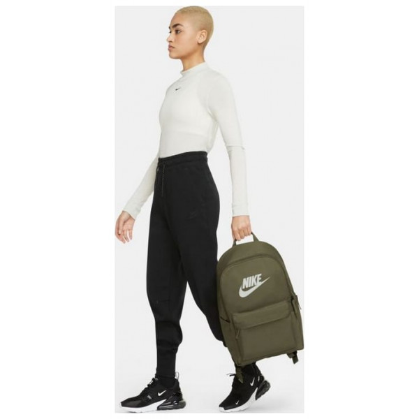 Рюкзак чоловічій  Nike NK HERITAGE BKPK 25L зелений Уні 43 х 30.5 х 15 см DC4244-222