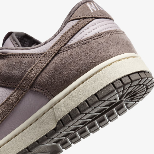 Кросівки чоловічі Nike Dunk Low Retro Suede Mocha FQ8249-001