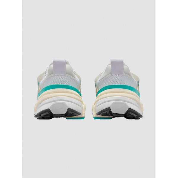 Кросівки жіночі Nike V2K Runtekk Running Shoes White FD0736-105
