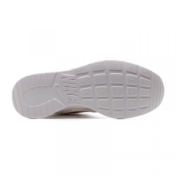 Кросівки жіночі  Nike TANJUN FLYEASE DV7786-006