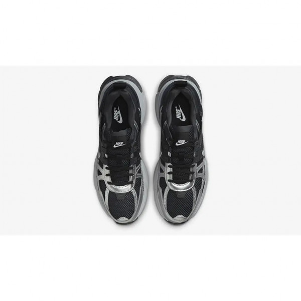 Кросівки жіночі Nike V2K Run Black/Metallic