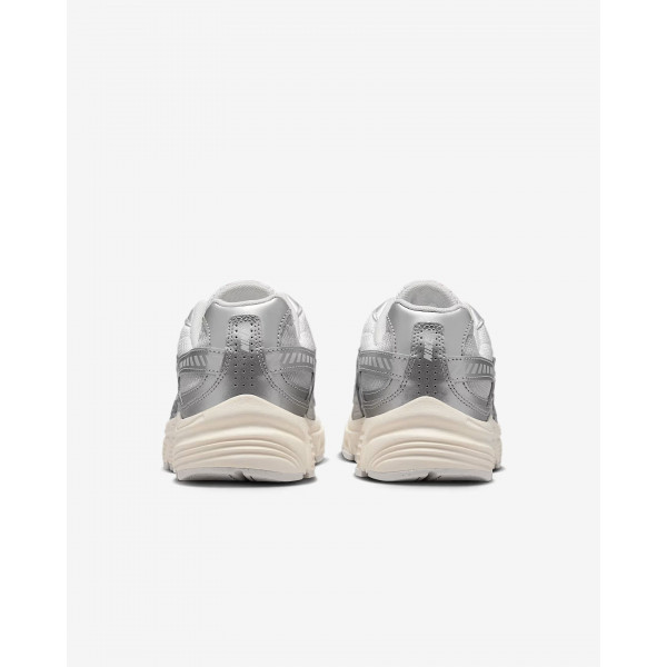 Кросівки жіночі Nike Initiator IB4483-078
