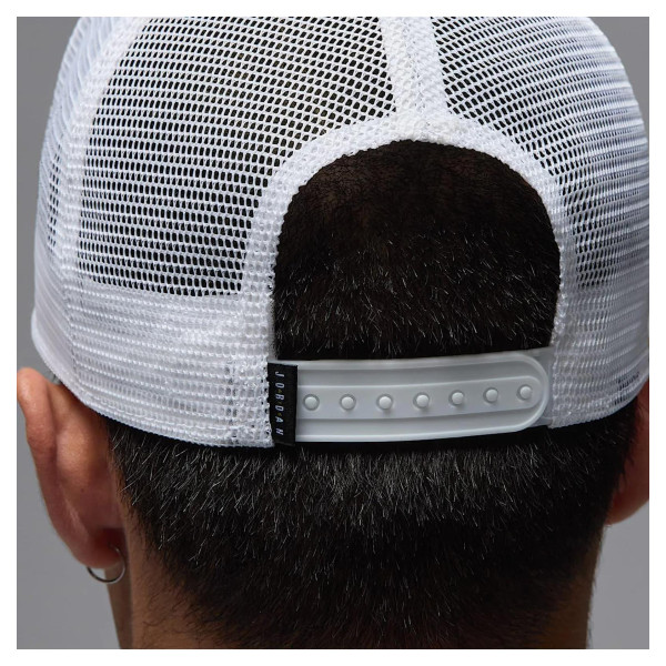 Кепка Jordan Rise Structured (FZ0774-100)
