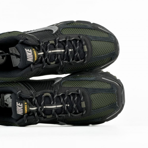 Кросівки чоловічі Nike Zoom Vomero 5 (HV2527-001)
