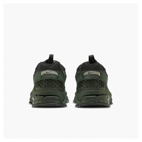 Кросівки чоловічі Nike Zoom Vomero Roam Olive (FV2295-300)