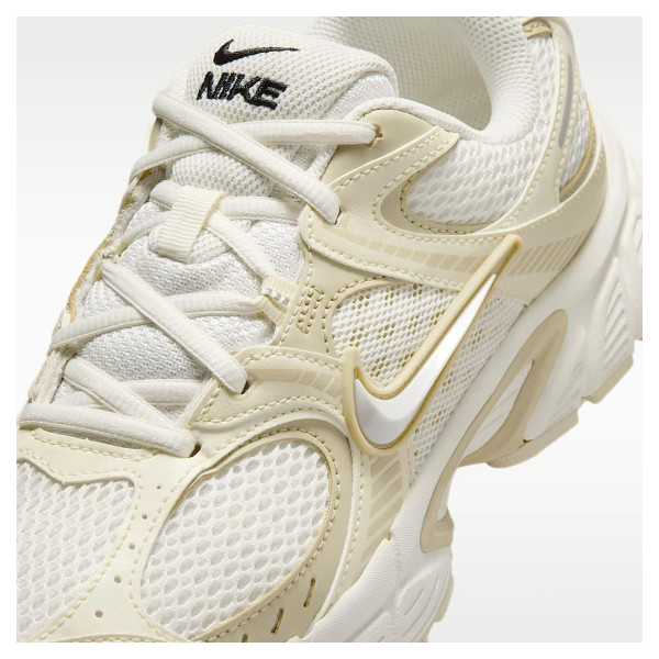 Кросівки жінки Nike V5 Rnr Se Beige (IO0464-101)