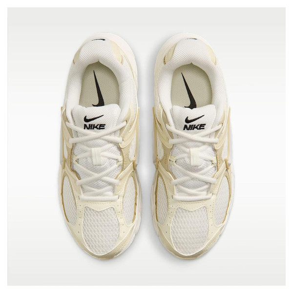 Кросівки жінки Nike V5 Rnr Se Beige (IO0464-101)