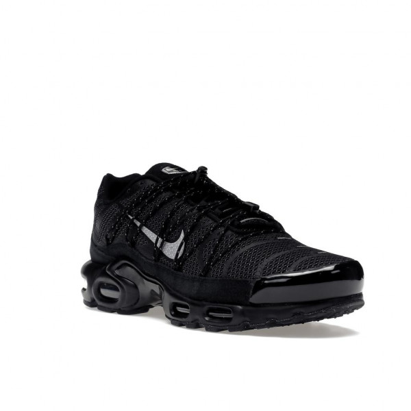 Кросівки чоловічі Nike Air Max Plus Utility (FD0670-001)