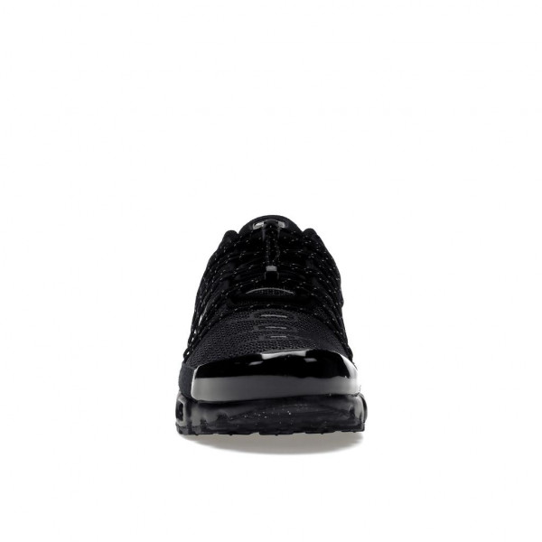 Кросівки чоловічі Nike Air Max Plus Utility (FD0670-001)