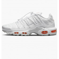 Кросівки чоловічі Nike Air Max Plus Tn (FJ4232-100)
