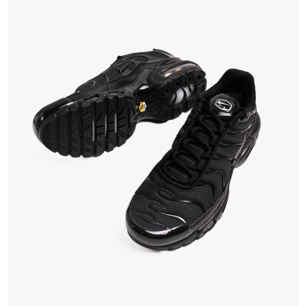 Кросівки чоловічі Nike Air Max Plus Triple (604133-050)