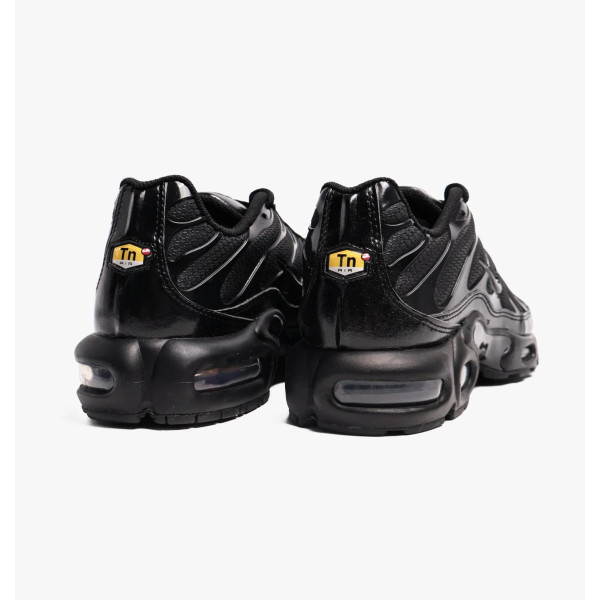 Кросівки чоловічі Nike Air Max Plus Triple (604133-050)