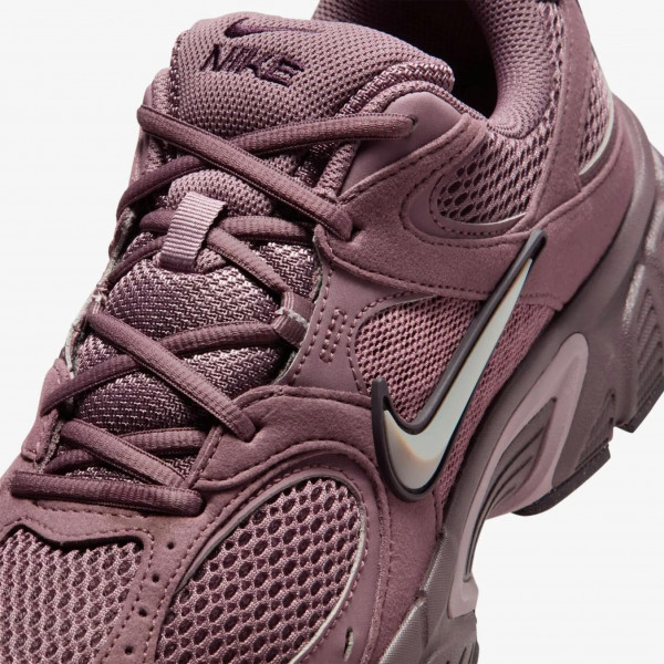 Кросівки чоловічі Nike V5 Rnr (II6292-500)