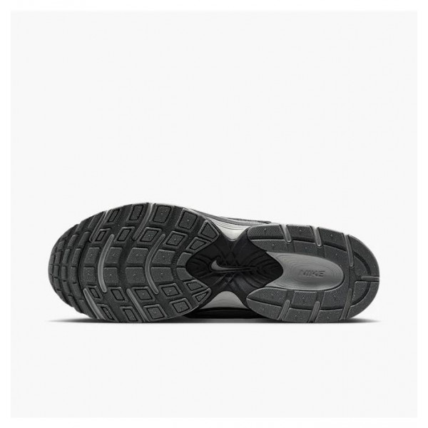 Кросівки чоловічі Nike V5 Rnr Se Grey (IM6769-068)
