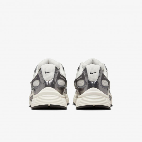 Кросівки чоловічі Nike V5 Rnr (HJ5228-009)