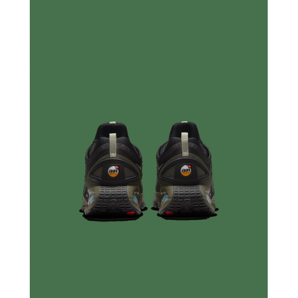 Кросівки чоловічі Nike Air Max Dn Roam (HQ8605-002)