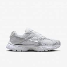 Кросівки  жіночі Nike V5 Rnr White Black Metallic Silver (HQ7901-101)