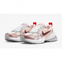 Кросівки для бігу жіночі Nike V2k Run (HF9997-100) Кросівки для бігу жіночі Nike V2k Run (HF9997-100)