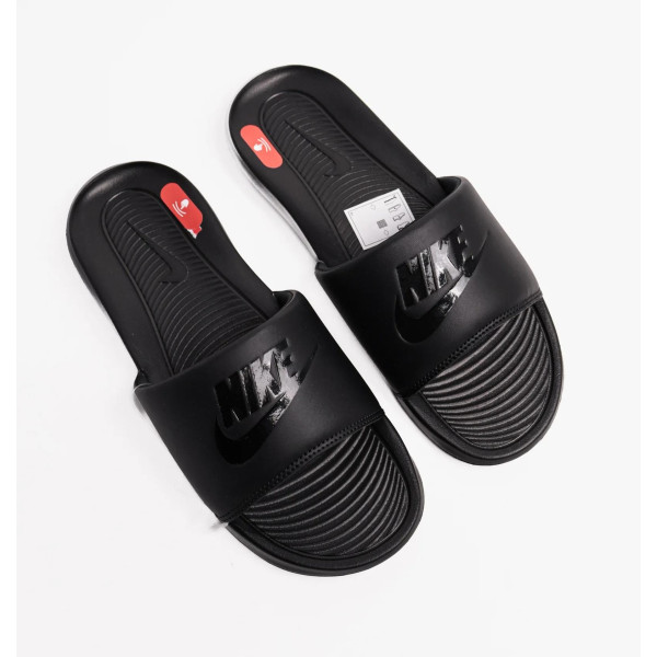 Тапочки жіночі Nike Victori One (CN9677-004)