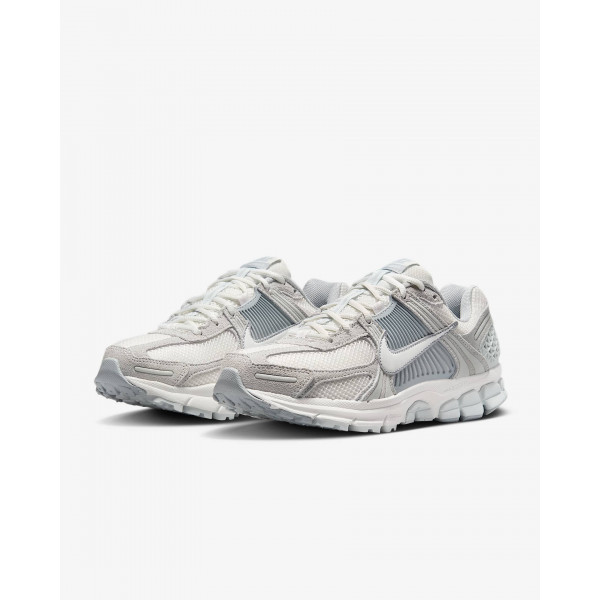 Кросівки жіночі Nike Zoom Vomero 5 (HQ0458-001)