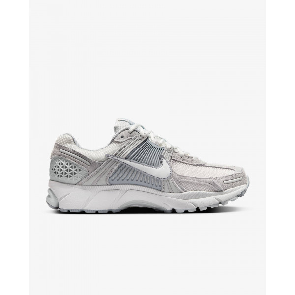 Кросівки жіночі Nike Zoom Vomero 5 (HQ0458-001)