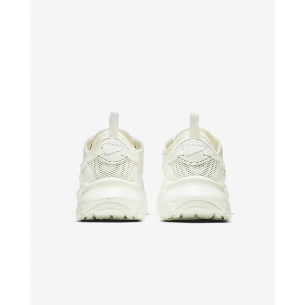 Кросівки жіночі Nike Tc 7900 (DD9682-100)