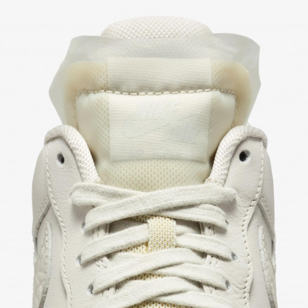 Кросівки жіночі Nike Air Force 1 Lo Prm (DN5463-001)