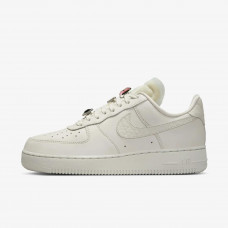 Кросівки жіночі Nike Air Force 1 Lo Prm (DN5463-001)