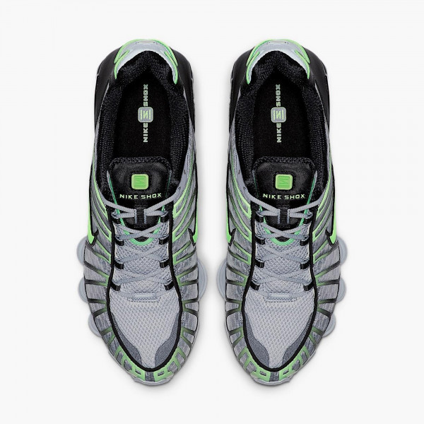 Кросівки чоловічі  Nike SHOX TL 173179 AV3595-005